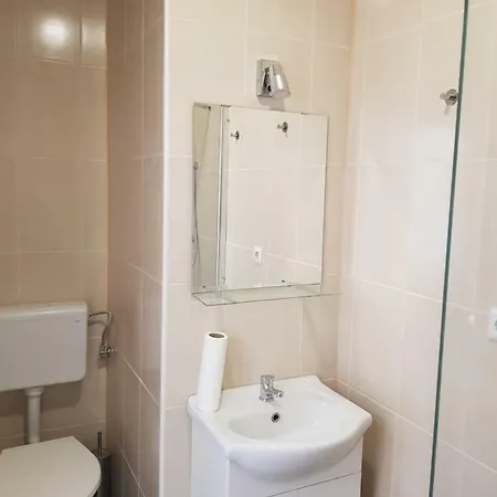 Apartma Parizar Trboje * Kranj
